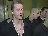 Этот московский изолятор отличается от всех остальных тем, что здесь наряду со взрослыми подследственными содержатся и несовершеннолетние Этот московский изолятор отличается от всех остальных тем, что здесь наряду со взрослыми подследственными содержатся и несовершеннолетние