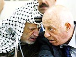 Ясир Арафат заявил о полном доверии кабинету Ахмеда Куреи
