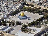 Израильские экстремисты хотят направить самолет на мечеть Аль-Аксы