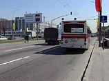 Нападению подверглись автобусы 605, 124, 61, 803 маршрутов и троллейбус 73 маршрута
