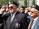 Канцлер ФРГ впервые приглашен на празднование годовщины Варшавского восстания Канцлер ФРГ впервые приглашен на празднование годовщины Варшавского восстания