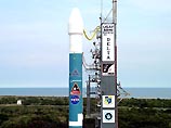На трассу межпланетного перелета космический аппарат был выведен ракетой "Дельта-2", стартовавшей с пускового комплекса ВВС США на космодроме на мысе Канаверал (штат Флорида)