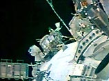 Во время выхода в открытый космос пропала связь с экипажем, космонавты досрочно вернулись на МКС Во время выхода в открытый космос пропала связь с экипажем, космонавты досрочно вернулись на МКС