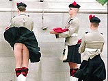 Шотландцы возмущены требованием надевать под килты нижнее белье