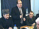 Кадыров представил премьера Чечни, бывшего главу правительства Ставрополья Станислава Ильясова Кадыров представил премьера Чечни, бывшего главу правительства Ставрополья Станислава Ильясова