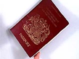 Как заявил в пятницу Британский паспортный отдел, отныне на фотографиях для паспорта нельзя раздвигать губы в улыбке. Это одно из нескольких нововведений, вводимых для удовлетворения новых американских стандартов