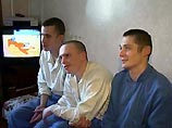 Напомним, что в конце декабря 2003 года из Москвы в Магадан прибыли 111 призывников-пограничников. Из них 92 обратились за медицинской помощью после переохлаждения, один из них (призывник Березин) умер в больнице 2 января Напомним, что в конце декабря 2003 года из Москвы в Магадан прибыли 111 призывников-пограничников. Из них 92 обратились за медицинской помощью после переохлаждения, один из них (призывник Березин) умер в больнице 2 января