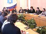 По мнению администрации, только с помощью таких жестких и непопулярных среди населения мер, можно избежать банкротства области По мнению администрации, только с помощью таких жестких и непопулярных среди населения мер, можно избежать банкротства области