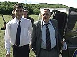 Кортеж Жириновского обстреляли из обреза на пути из Анапы в Сочи Кортеж Жириновского обстреляли из обреза на пути из Анапы в Сочи