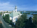 Казанскую мечеть увенчали полумесяцем из титанового сплава