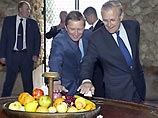 Главы оборонных ведомств России и США встретились в Петербурге Главы оборонных ведомств России и США встретились в Петербурге