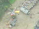 Как передает британский телеканал Sky News, спасатели уже доставили на вертолете в безопасное место несколько десятков человек из приморской деревеньки Боскасл в графстве Корнуолл на юго-западе Англии