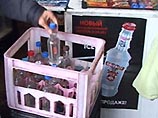 В Свердловской области под видом алкоголя торговали химикатом: 3 человека погибли, 72 - в реанимации В Свердловской области под видом алкоголя торговали химикатом: 3 человека погибли, 72 - в реанимации