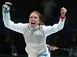 Валентина Веццали защитила свой сиднейский титул, выиграв золото в Афинах Валентина Веццали защитила свой сиднейский титул, выиграв золото в Афинах