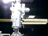 Российский "Прогресс" поднял орбиту МКС и взвесил ее
