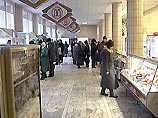 В городе уже ходят слухи, что хлеб скоро совсем исчезнет с прилавков В городе уже ходят слухи, что хлеб скоро совсем исчезнет с прилавков