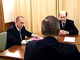 Открывая сегодня совещание с членами правительства, президент РФ Владимир Путин заявил, что им "был поставлен вопрос" об отставке министра энергетики России и министр Александр Гаврин подал главе государства заявление об отставке Открывая сегодня совещание с членами правительства, президент РФ Владимир Путин заявил, что им "был поставлен вопрос" об отставке министра энергетики России и министр Александр Гаврин подал главе государства заявление об отставке