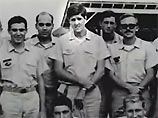В этом ролике общественная организация, называющая себя "Ветераны катеров флота за истину", утверждает, что все боевые награды лейтенанта Дж.Керри - в том числе и за ранения в бою - получены за вымышленные или приукрашенные подвиги