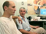 Бритоголовый 33-летний Бондарь, который последний раз отсидел в тюрьме за то, что застрелил конкурента, стал автором сценария, продюсером, режиссером и звездой фильма Бритоголовый 33-летний Бондарь, который последний раз отсидел в тюрьме за то, что застрелил конкурента, стал автором сценария, продюсером, режиссером и звездой фильма