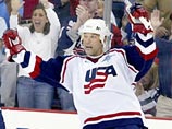 Сборная США выиграла у канадцев в преддверии кубка мира Сборная США выиграла у канадцев в преддверии кубка мира