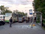 Взрыв произошел в 19:43 по московскому времени на остановке общественного транспорта в районе дома номер 30 по Каширскому шоссе