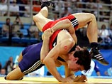 Борец Вартерес Самургашев принес России 22-ю бронзовую медаль афинской Олимпиады