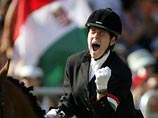 Сузанна Ворош выиграла для Венгрии "золото" в современном пятиборье