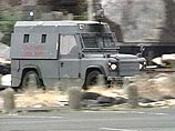 Одно из первых распоряжений - патрулирование наиболее опасных зон усиленными нарядами полиции и армии, в том числе сотрудниками спецслужб, переодетыми в гражданское Одно из первых распоряжений - патрулирование наиболее опасных зон усиленными нарядами полиции и армии, в том числе сотрудниками спецслужб, переодетыми в гражданское