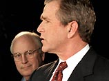Имена кандидатов известны заранее - это нынешний хозяин Белого дома Джордж Буш и вице-президент Ричард Чейни, баллотирующиеся на второй срок