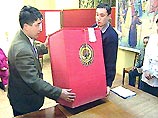Ночной подсчет голосов в Элисте превратился в скандальную склоку Ночной подсчет голосов в Элисте превратился в скандальную склоку