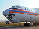 Самолет МЧС со спасателями и мобильным госпиталем вылетел в Осетию