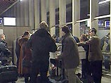 Сотрудники таможни проявили высокий профессионализм, выявив в пассажиропотоке этого пассажира. Сотрудники таможни проявили высокий профессионализм, выявив в пассажиропотоке этого пассажира.