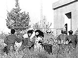 Единственный в новейшей истории захват школы произошел 15 мая 1974 года в северном израильском городе Маалот. Три боевика Демократического фронта освобождения Палестины взяли в заложники 90 учеников и потребовали освобождения своих "братьев" из тюрем