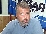 Как рассказал NEWSru.com главный редактор "Новой газеты" Дмитрий Муратов, ночью Анна Политковская с группой журналистов летела в командировку в Беслан. Во время пересадки в Ростове-на-Дону ей стало плохо, она потеряла сознание Как рассказал NEWSru.com главный редактор "Новой газеты" Дмитрий Муратов, ночью Анна Политковская с группой журналистов летела в командировку в Беслан. Во время пересадки в Ростове-на-Дону ей стало плохо, она потеряла сознание
