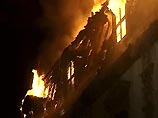 Возгорание возникло минувшим вечером в чердачном помещении. На борьбу с огненной стихией были брошены 200 пожарных