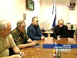 Президент России Владимир Путин прилетел в Беслан, посетил раненых и провел совещание Президент России Владимир Путин прилетел в Беслан, посетил раненых и провел совещание