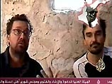 Террористическая группировка "Исламская армия Ирака", захватившая в заложники двух французских журналистов, обратилась к Усаме бен Ладену с просьбой принять решение относительно судьбы похищенных