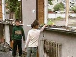 Родственники террористов, захвативших заложников в школе, пытались повлиять на них Родственники террористов, захвативших заложников в школе, пытались повлиять на них