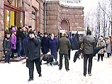 Сегодня в Киев вошла колонна участников акции "Украина без Кучмы", прибывшая из регионов Сегодня в Киев вошла колонна участников акции "Украина без Кучмы", прибывшая из регионов