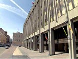 Совет Федерации создает комиссию по расследованию трагедии в Беслане Совет Федерации создает комиссию по расследованию трагедии в Беслане