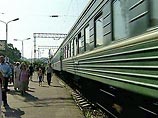 Первый поезд Сухуми-Адлер-Москва с прицепными вагонами из Сухуми отошел от перрона сухумского железнодорожного вокзала в 17:00 по московскому времени в пятницу Первый поезд Сухуми-Адлер-Москва с прицепными вагонами из Сухуми отошел от перрона сухумского железнодорожного вокзала в 17:00 по московскому времени в пятницу