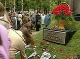 В подмосковном Дзержинском открыт памятник "железному Феликсу" В подмосковном Дзержинском открыт памятник "железному Феликсу"