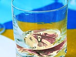 В Шотландии поступил в продажу розовый виски - для женщин В Шотландии поступил в продажу розовый виски - для женщин