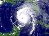 Мощный ураган "Иван", как ожидается, обрушится в четверг на территорию американских штатов Луизиана, Миссисипи, Алабама и Флорида. В связи с этим накануне власти рекомендовали десяткам тысяч местных жителей покинуть свои дома и перебраться в безопасные ра