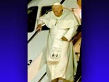 Папа Римский вернулся из летней резиденции в Ватикан