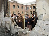 Американские конгрессмены прибыли в Москву в связи с событиями в Беслане Американские конгрессмены прибыли в Москву в связи с событиями в Беслане