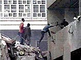 Обвинение представило суду своего главного свидетеля - бывшего помощника бен Ладена, суданца Джамаля Ахмеда аль-Фадля. Он показал, что бен Ладен говорил ему еще в 1991 году, что против всех американцев нужно начать священную войну Обвинение представило суду своего главного свидетеля - бывшего помощника бен Ладена, суданца Джамаля Ахмеда аль-Фадля. Он показал, что бен Ладен говорил ему еще в 1991 году, что против всех американцев нужно начать священную войну
