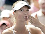 Шарапова вышла в четвертьфинал China Open, разгромив Панову Шарапова вышла в четвертьфинал China Open, разгромив Панову