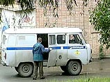 В Ростове-на-Дону из автоматов обстреляна больница В Ростове-на-Дону из автоматов обстреляна больница
