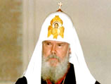 Алексий II выступил на Архиерейском соборе РПЦ с пятичасовым докладом